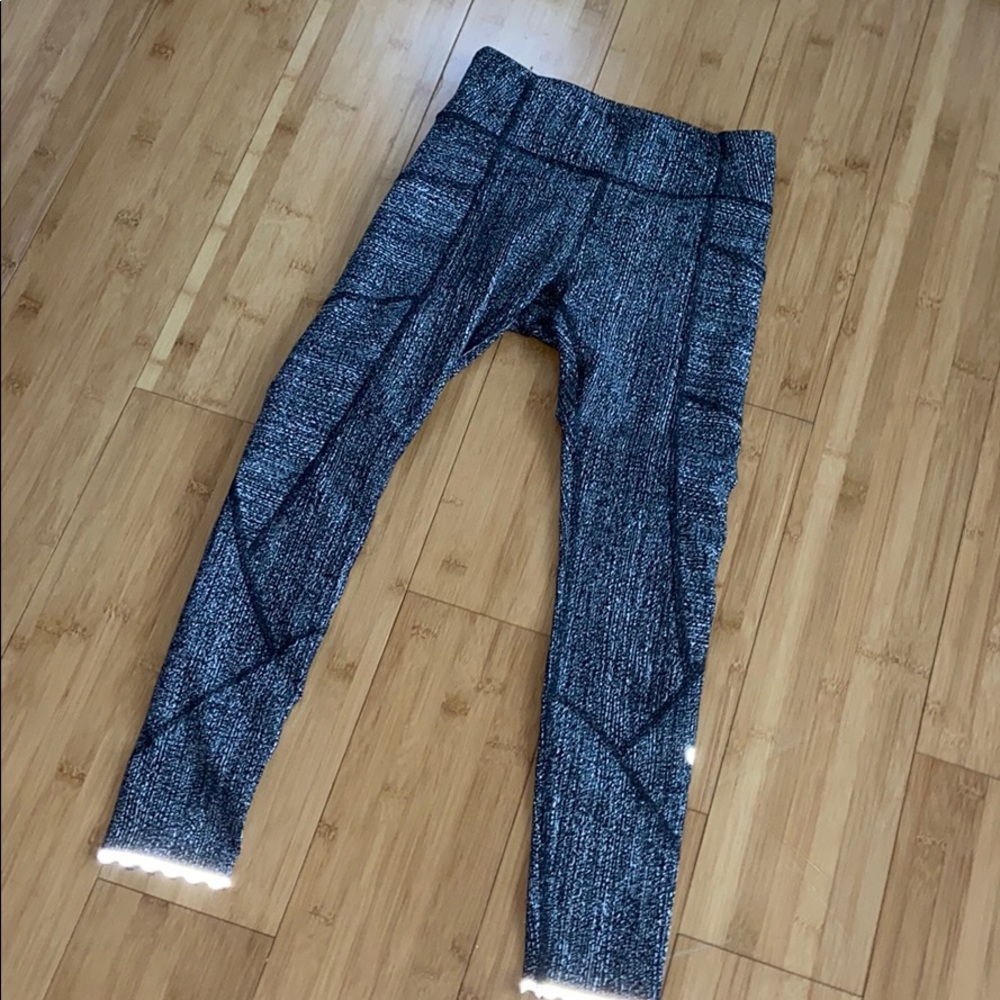 NWOT lululemon tight stuff tights!